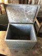 画像2: Vintage Galvanized Metal Dairy Milk Box NEWTON'S (R188)  (2)