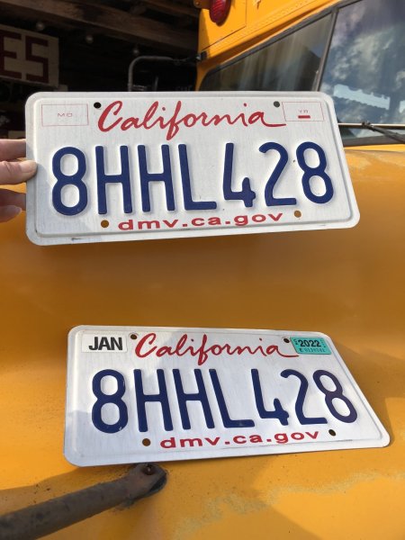 画像1: Original USA California License Plate 8HHL428 SET (R308) (1)