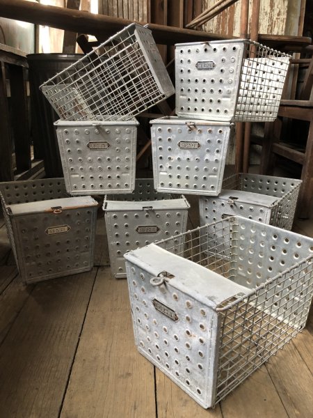 画像1: Vintage USA Industrial Metal Wire # Locker Basket GB-538 (R332) (1)