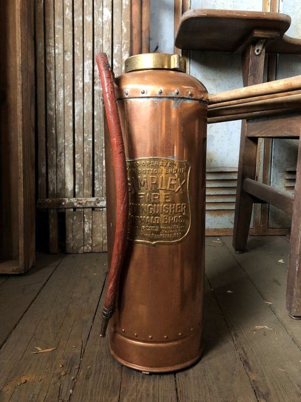 【日米首脳】ヴィンテージ 銅製　真鍮　ブラス　消火器 FIRE EXTINGUISHER アメリカ / オブジェ ディスプレイ ハーレー 真鍮製