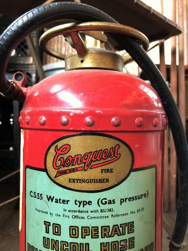 Vintage Conquest Fire Extinguisher (B968) - 2000toys Antique Mall